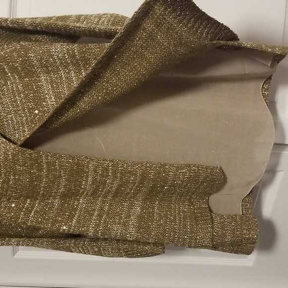 Knit sweater with sheer back and sequins - Picture 3 of 5